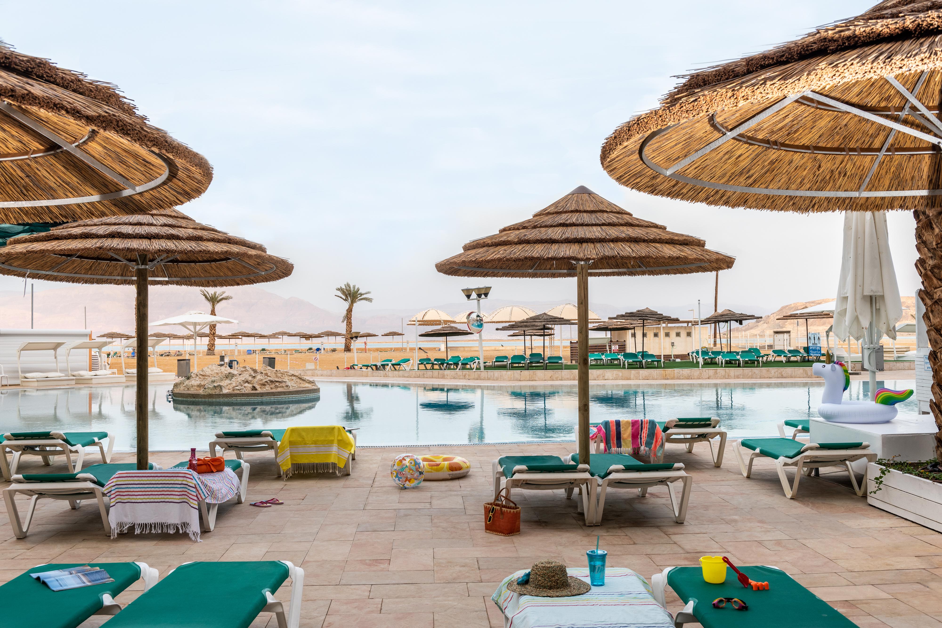 โรงแรมลีโอนาร์โด คลับ เดด ซี ออล อินคลูซีฟ เนเว โซฮาร์ ภายนอก รูปภาพ The pool at the Hilton Sharm El Sheikh