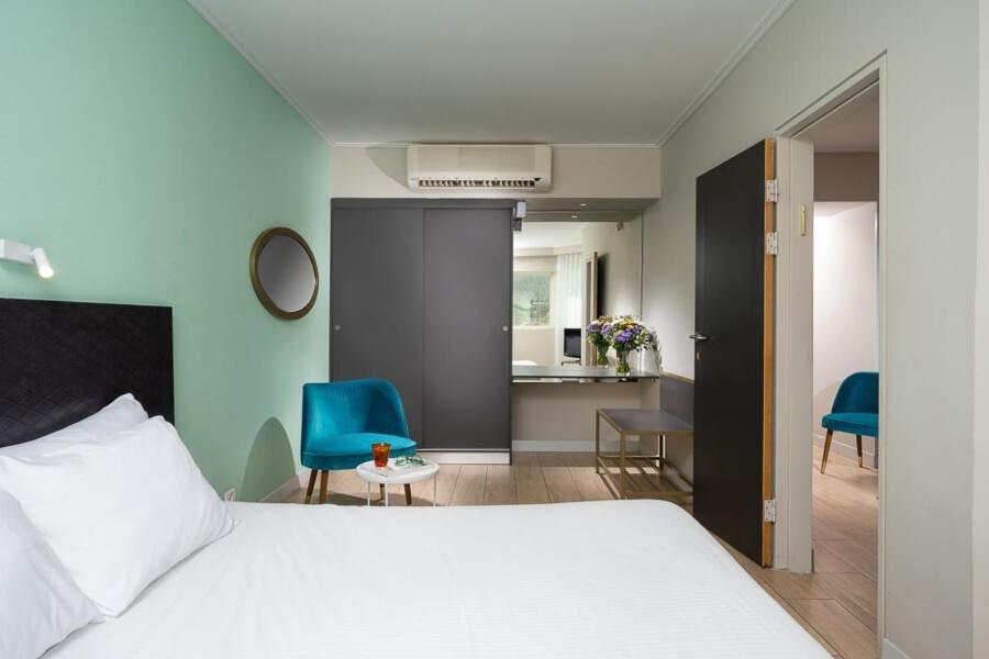 โรงแรมลีโอนาร์โด คลับ เดด ซี ออล อินคลูซีฟ เนเว โซฮาร์ ภายนอก รูปภาพ A bedroom at the hotel