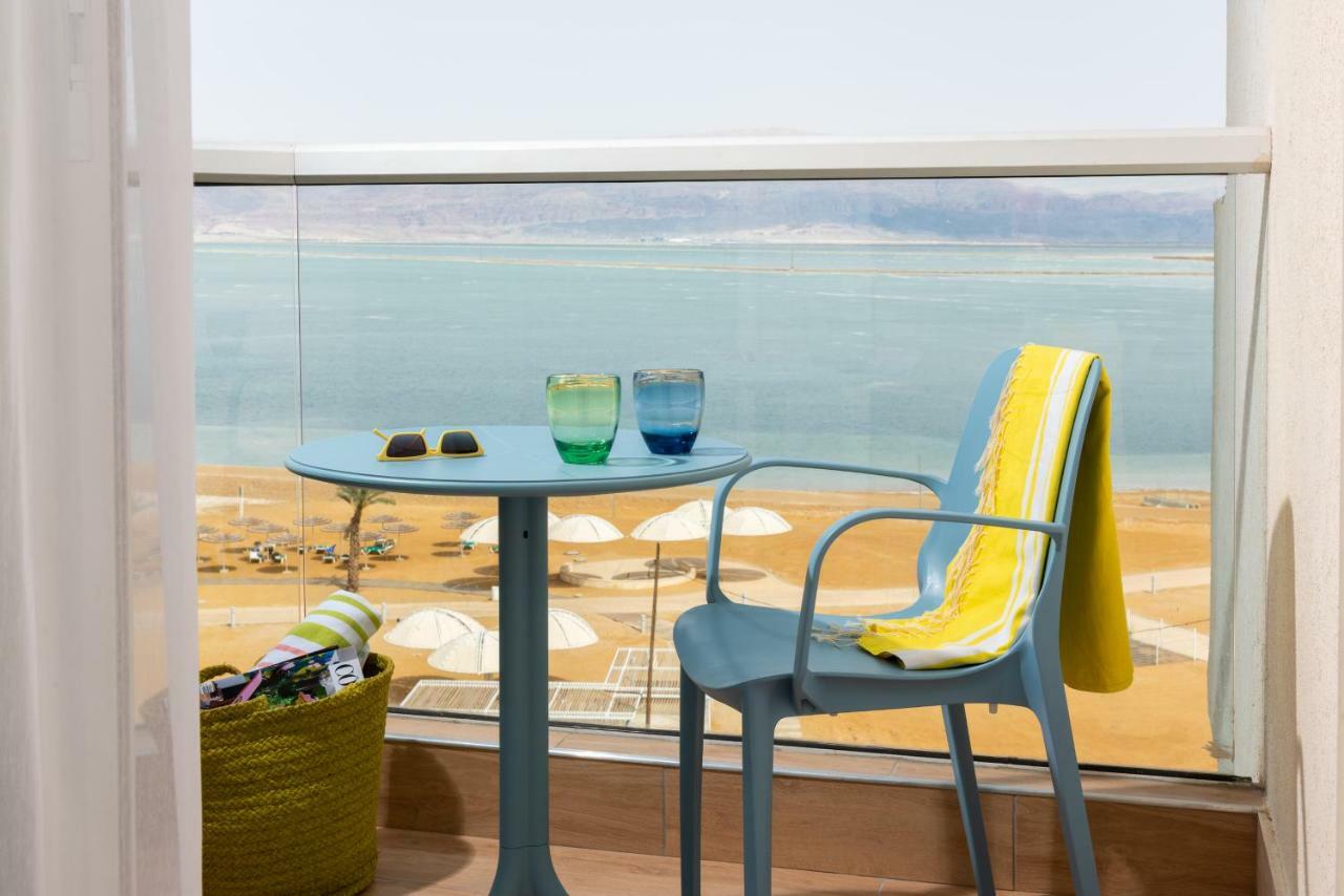 โรงแรมลีโอนาร์โด คลับ เดด ซี ออล อินคลูซีฟ เนเว โซฮาร์ ภายนอก รูปภาพ View of the Dead Sea from the Dead Sea Spa Magdiel